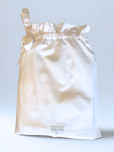 Load image into Gallery viewer, Salvador Long Sleeve Pyjama Set – Organic Cotton, white with Lace Trim