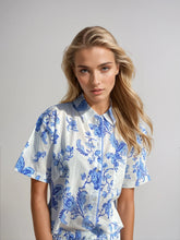 Load image into Gallery viewer, St. Ignacio Short Sleeve Pyjama Set — Organic Cotton, White/Blue Print
